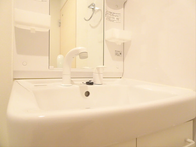 【洗面所】 | uccello