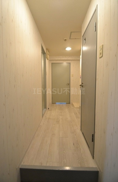 メゾフォルテ大宮の玄関|参考写真