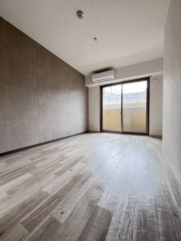 大阪市旭区赤川４丁目の賃貸マンションの居間・リビング