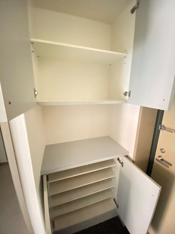 ウィンベルデュエット恵比寿４の玄関