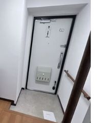 【玄関】 | ニューライフ日本橋 | 収納もある玄関です