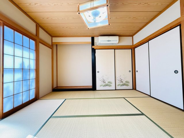 東松山市砂田町　中古戸建の和室|１階 西側和室