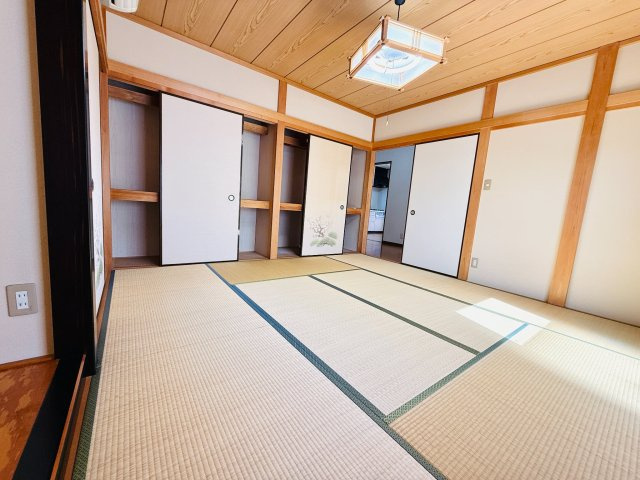 東松山市砂田町　中古戸建の和室|１階 西側和室