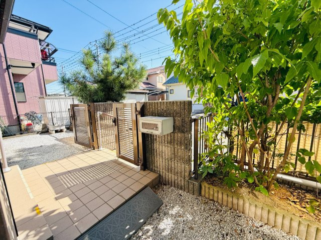 東松山市砂田町　中古戸建の庭|庭先