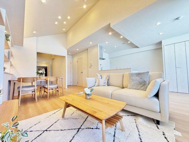 【居間・リビング】 | □■藤沢グリーンライフマンション■□