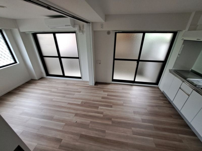 【居間・リビング】 | サンブライト塩焼