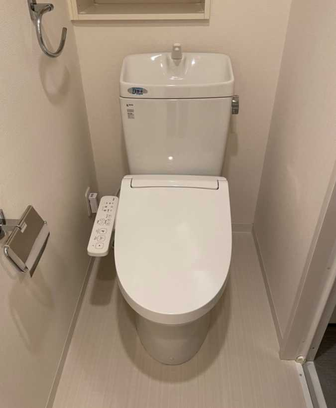 ミリアレジデンス桜新町　敷金０　礼金０　ペット相談のトイレ