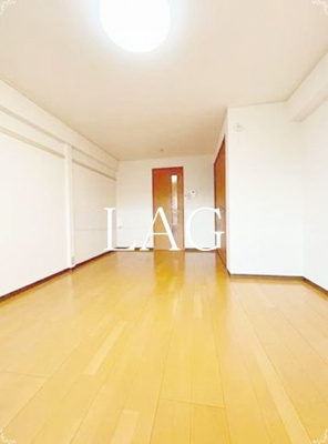 【居間・リビング】 | TRUST VALUE 森下 | 洋室のお部屋です。