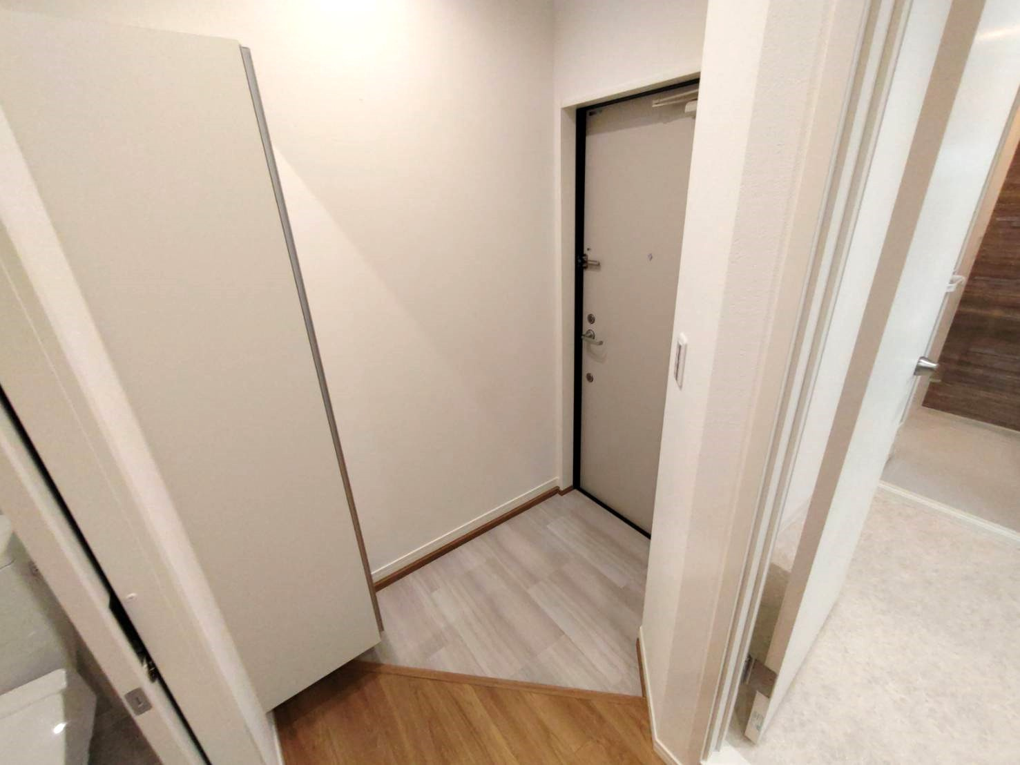 アビタ住吉駅前の玄関