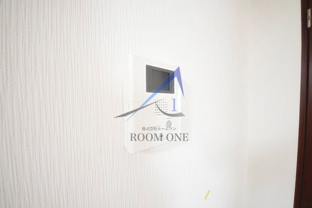 クオリア桜上水のセキュリティ|モニター付きインターホンです。