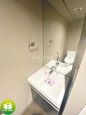 グランジット森下の洗面所