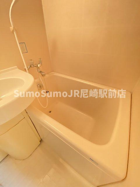 メインステージ武庫川の浴室|ゆったり過ごせるお風呂です