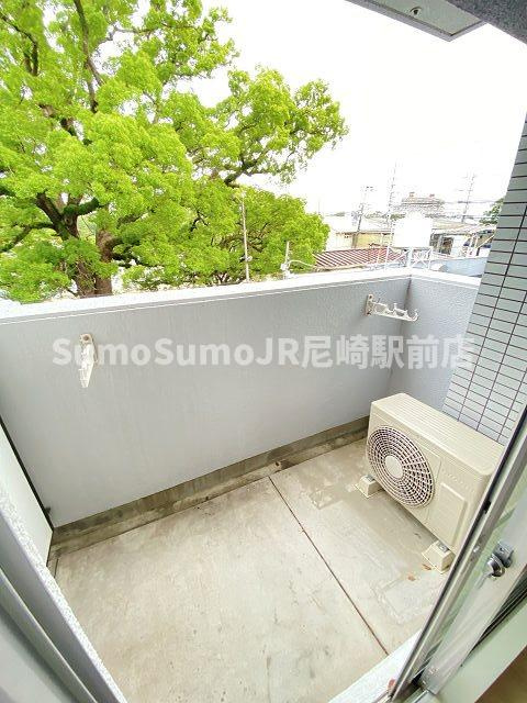 メインステージ武庫川のバルコニー|バルコニーからの眺めを楽しみながら食事をしませんか