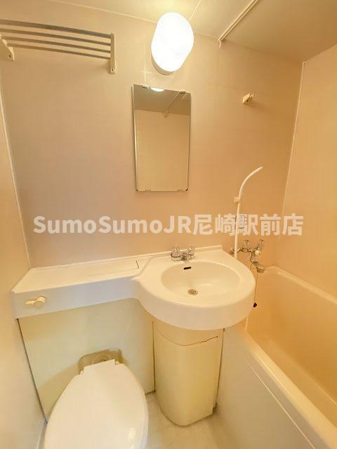 メインステージ武庫川の洗面所|使いやすい洗面所です