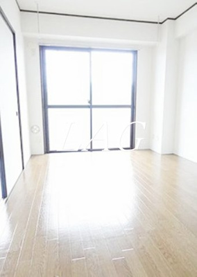 【居間・リビング】 | アクティブ平尾 | 洋室のお部屋です。