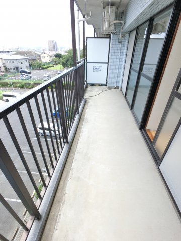 【バルコニー】
