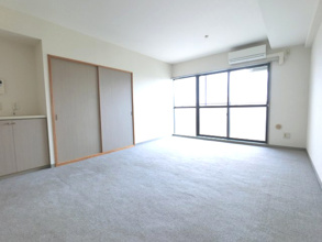 【居間・リビング】