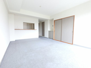 【居間・リビング】