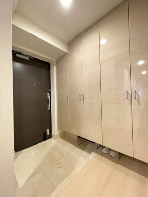 【玄関】 | ラヴォア荻窪