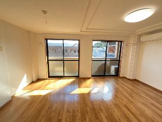 【居間・リビング】 | セントフィールド葛城Ⅱ