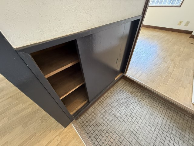 三隆（1）コーポラスの収納