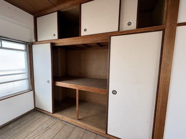 三隆（1）コーポラスの収納