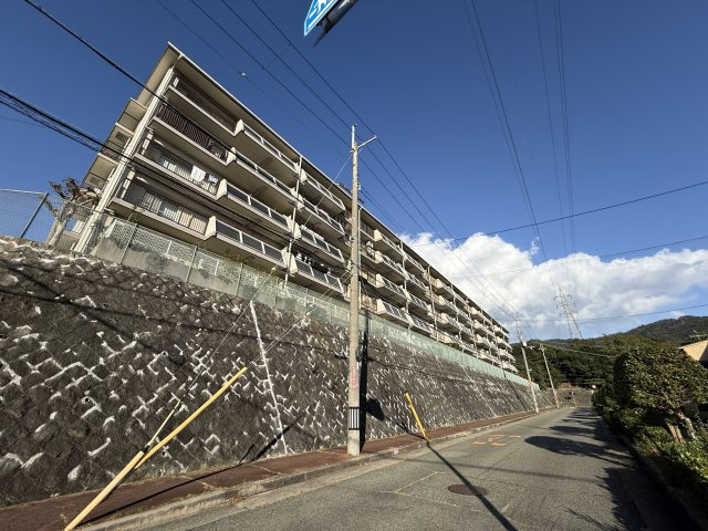 ビューハイツ伏尾台５号棟