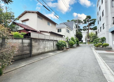 【前面道路含む現地写真】 | 【清瀬市松山2丁目・借地権上物付土地】