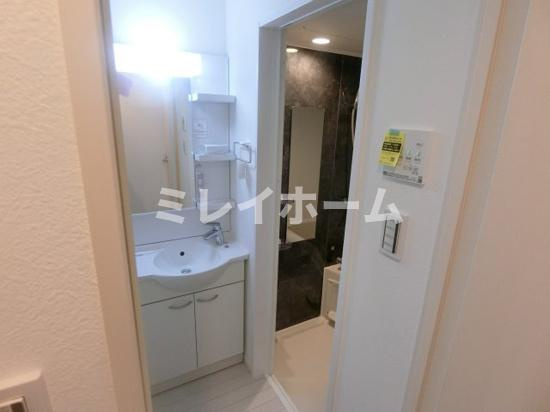 パークテラス大森の独立洗面台