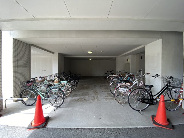 【駐輪場】 | 優渾水前寺･山中産経 