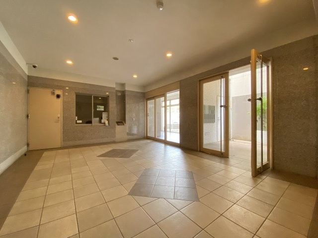 【エントランス】 | 優渾水前寺･山中産経 