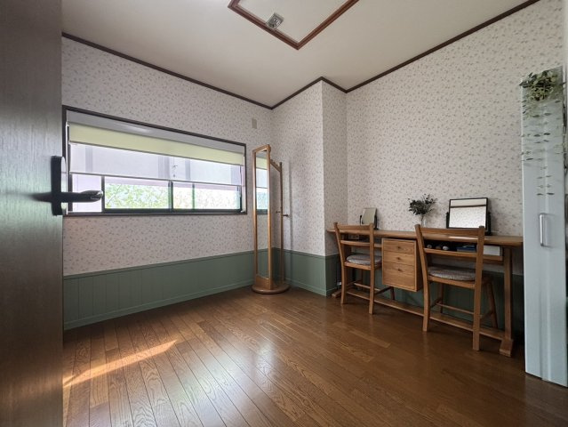 神戸市北区鈴蘭台東町5丁目戸建の洋室