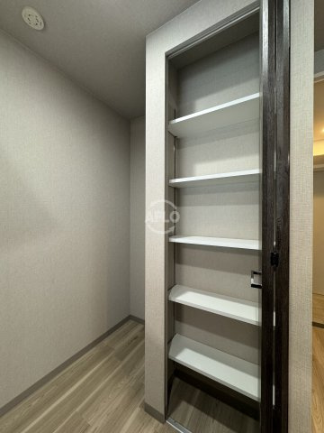 リヴェント難波サウスの収納|リヴェント難波サウス　食器棚