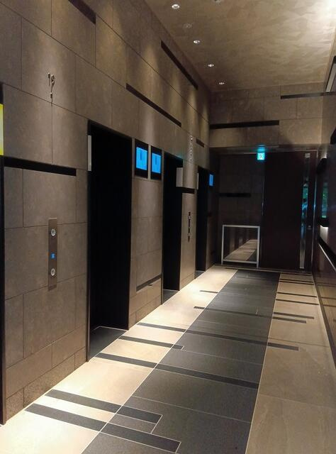 港区海岸１丁目の賃貸マンションのロビー| 