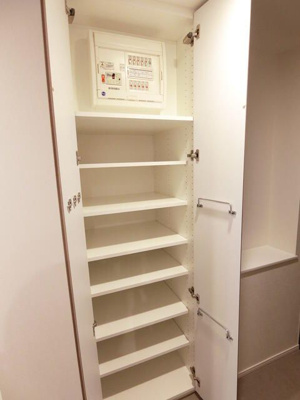 【玄関】 | ザ・パークハビオ月島フロント