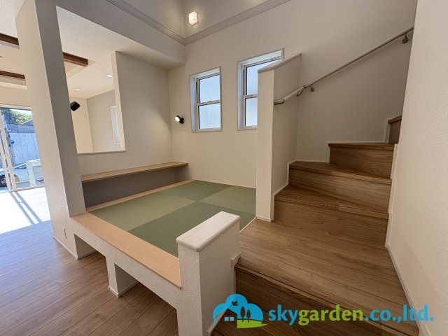 藤沢市用田　新築戸建　全2棟2号棟の内装|畳の小上がり