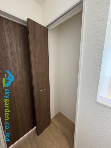 藤沢市用田　新築戸建　全2棟2号棟の収納|2階廊下の収納