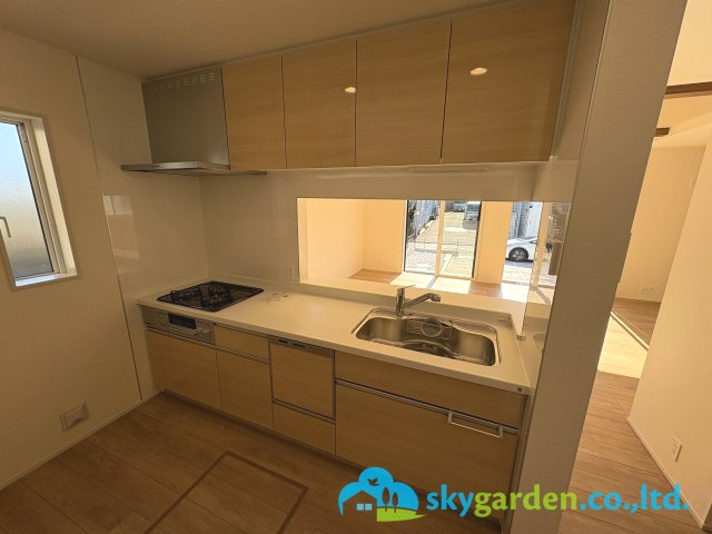 藤沢市用田　新築戸建　全2棟2号棟のキッチン|食洗機内蔵システムキッチン