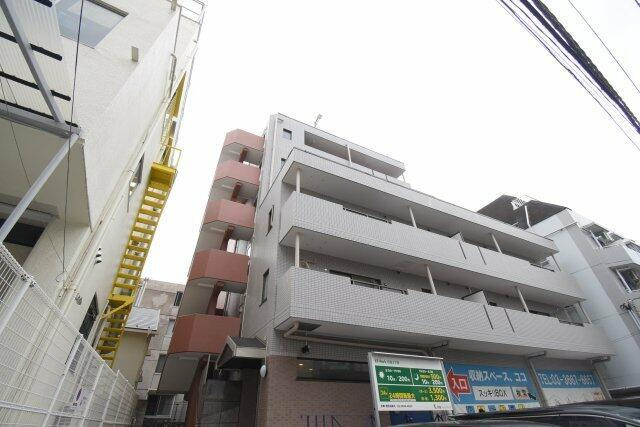 港区白金３丁目の賃貸マンションの外観| 