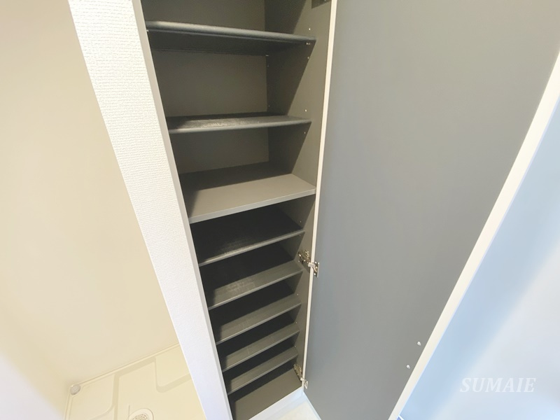 リブリ・プライムの収納|シューズボックスです☆