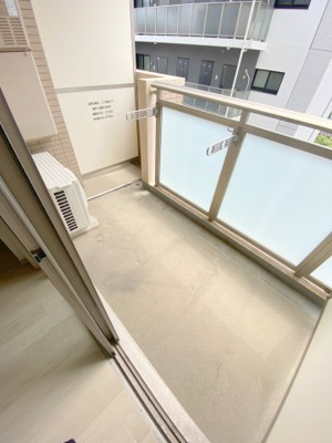 【バルコニー】 | ドゥーエ川口 | 陽当たり良好なバルコニーです