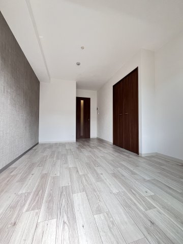 大阪市旭区赤川４丁目の賃貸マンションの寝室