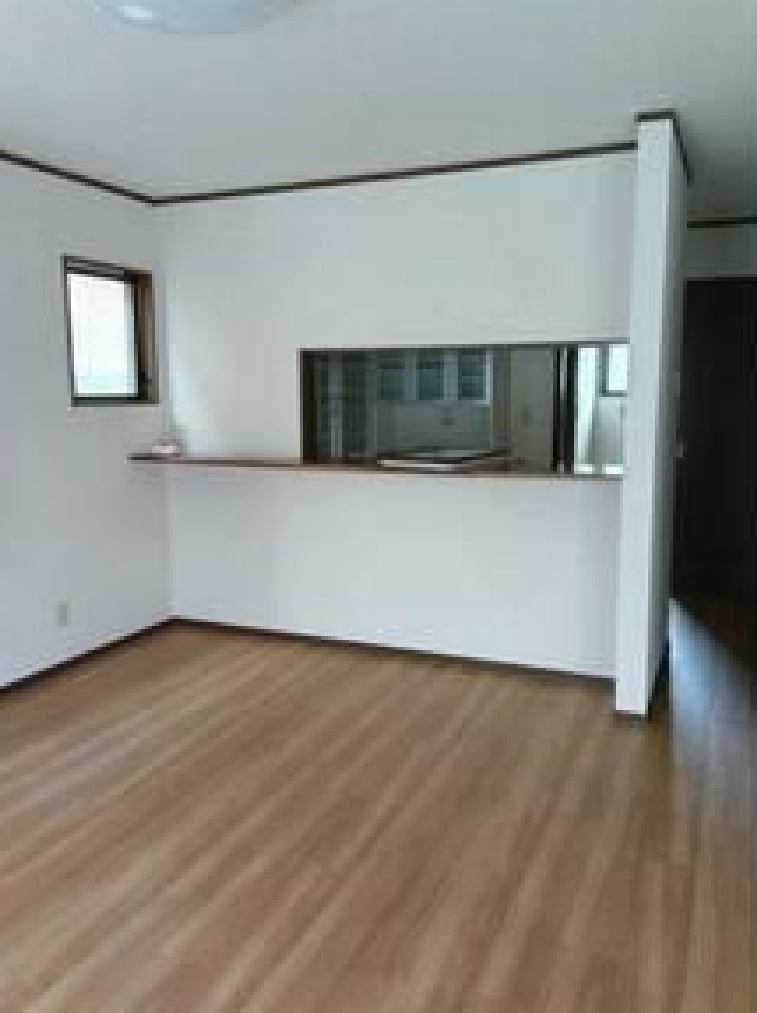 中古戸建　小山市神鳥谷の居間・リビング