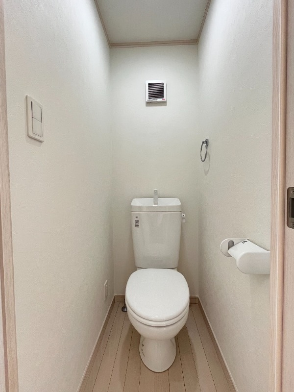 ドマーニ扇のトイレ