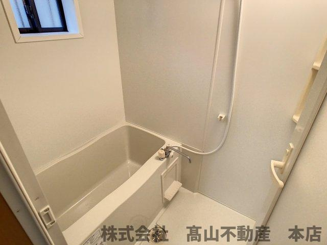 ロイヤルヒルズアネックスの浴室