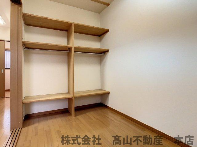 ロイヤルヒルズアネックスの収納