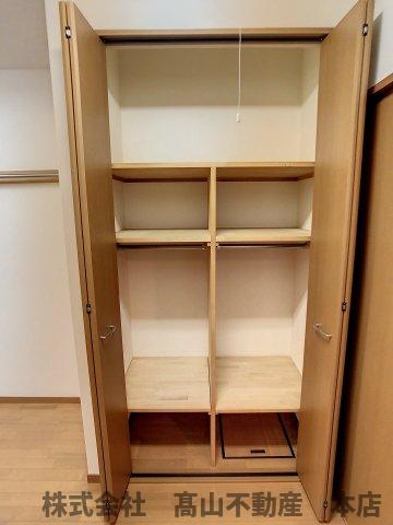 ロイヤルヒルズアネックスの収納