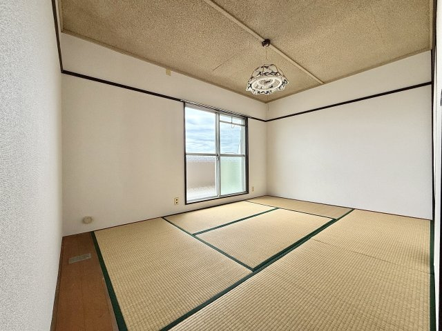ユーハイツ天白の寝室