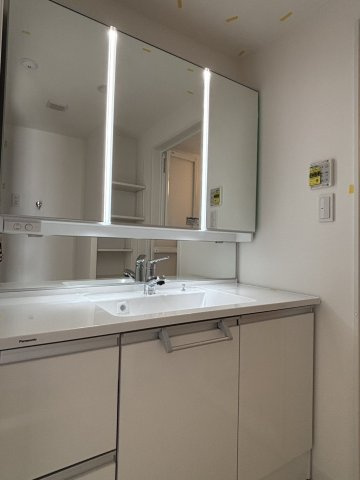 北五葉パーク・ホームズの独立洗面台