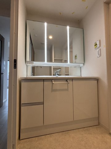 北五葉パーク・ホームズの独立洗面台